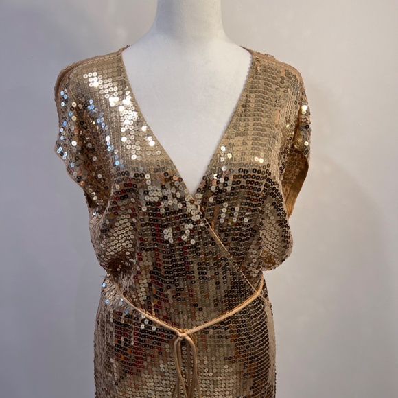 Michael Kors Gold Sequin Wrap Dress Size X Large - Picture 3 of 13